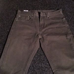 Levi’s 513 Slim Straight